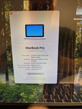 MacBook Pro 13.3" 8.1 - Plata