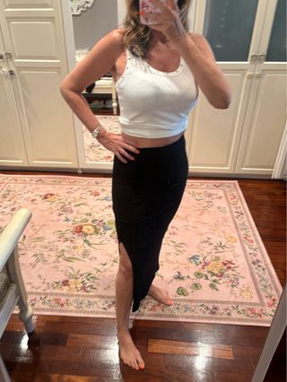 Falda midi negra tubo