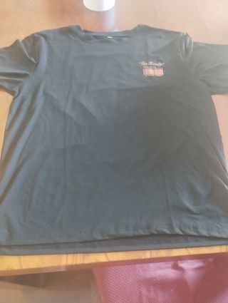 Camiseta negra talla L