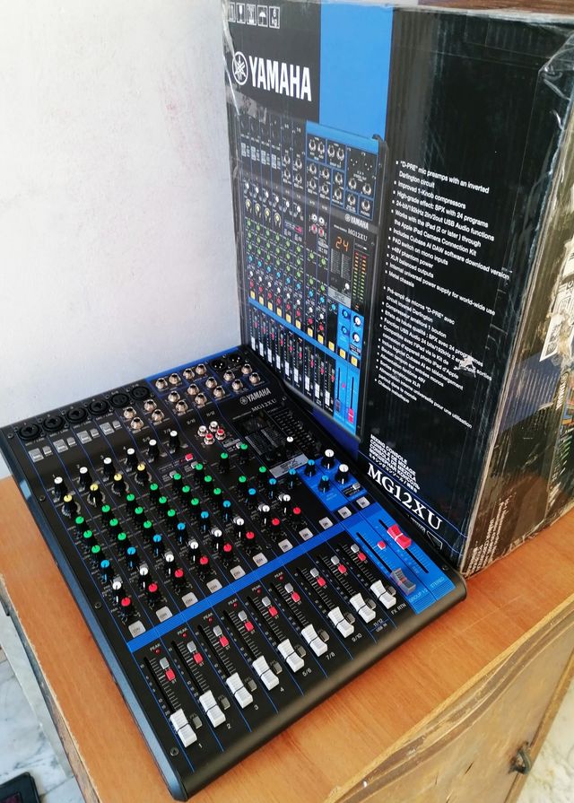 Mixer Yamaha MG 12 XU - Come Nuovo