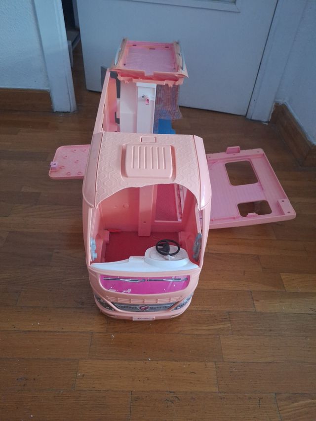 Autocaravana Barbie
