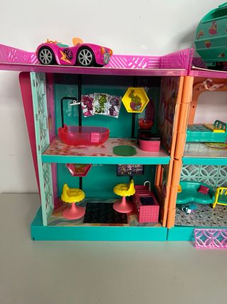 Casa + Autocaravana+ muñecas