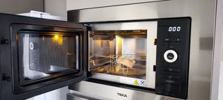  Microondas Integrable Teka con grill