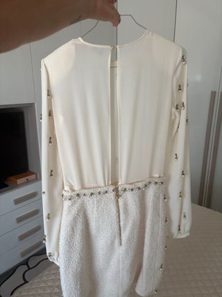 Vestito perle beige