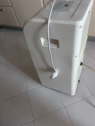 Condizionatore portatile Comfee bianco