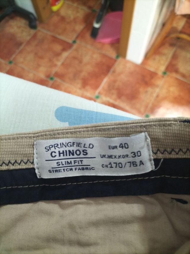 Pantalón beige caballero