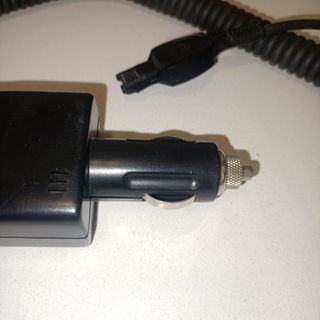 CARGADOR DE COCHE MOTOROLA EXECUTIVE PERFECTO