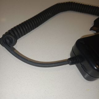 CARGADOR DE COCHE MOTOROLA EXECUTIVE PERFECTO