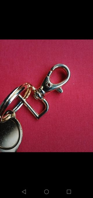 Apribottiglie portachiavi color oro