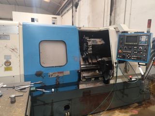 Torno CNC usado