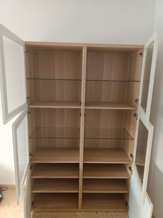 Vitrina blanca y beige - Mueble expositor