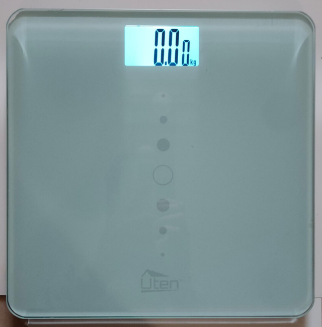 Báscula baño Uten EB5103H