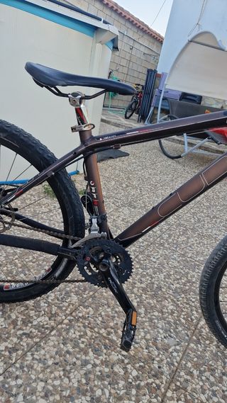 Bicicleta MTB Cube Repro