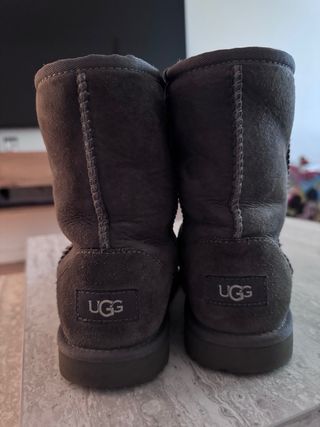 Botas UGG grises - talla 36