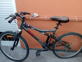 Bicicleta Rockrider montaña