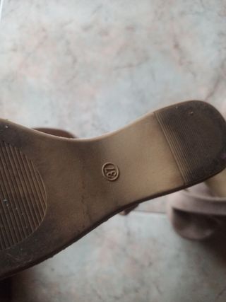 Sandalias cuña beige mujer - PIU 37