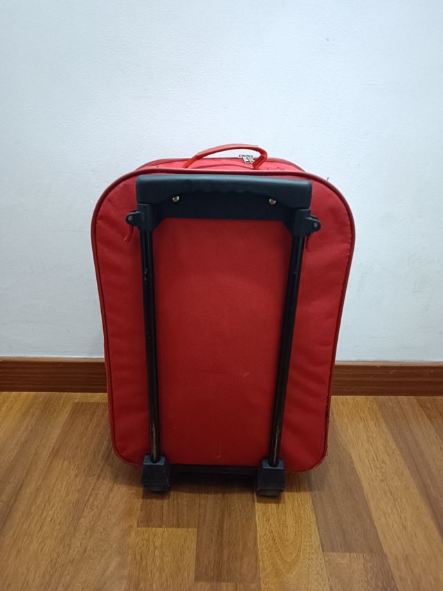 Maleta con ruedas