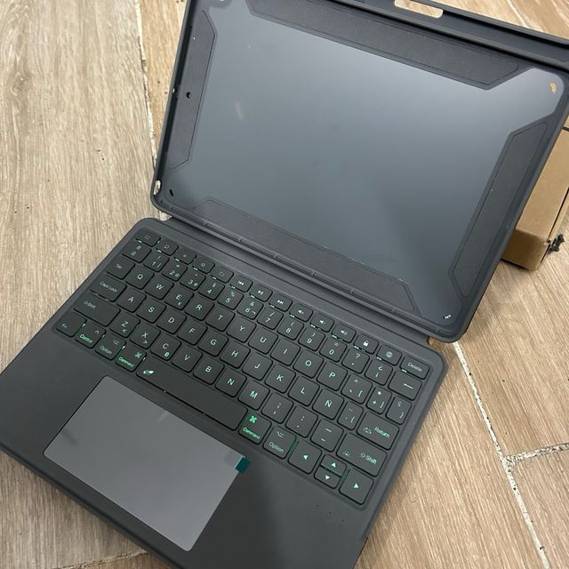 CHESONA TECLADO FUNDA IPAD 7/8/9GEN AIR3 TOUCHPAD