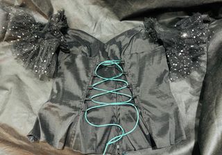 Traje de paceña, chola elegante, morenada 