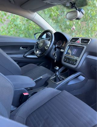 Volkswagen Scirocco 2.0tdi 140cv