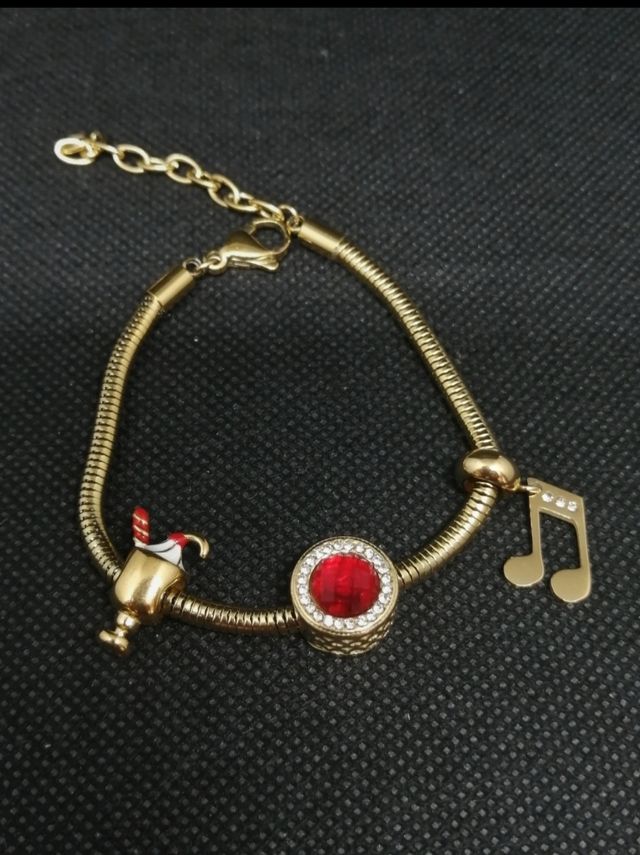 Hermosa pulsera de Acero Inoxidable tipo Pandor@.