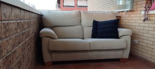 Sofá 2 dos plazas beige