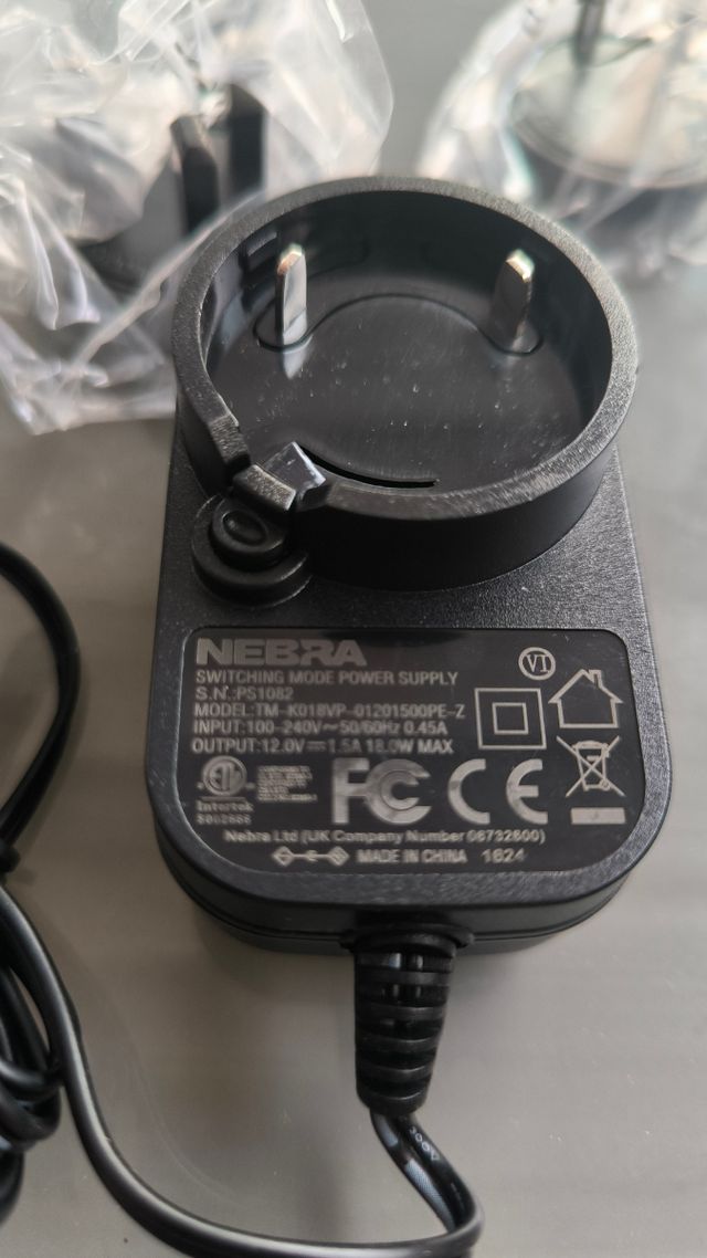 Adaptador 12V NEBRA PS1082.