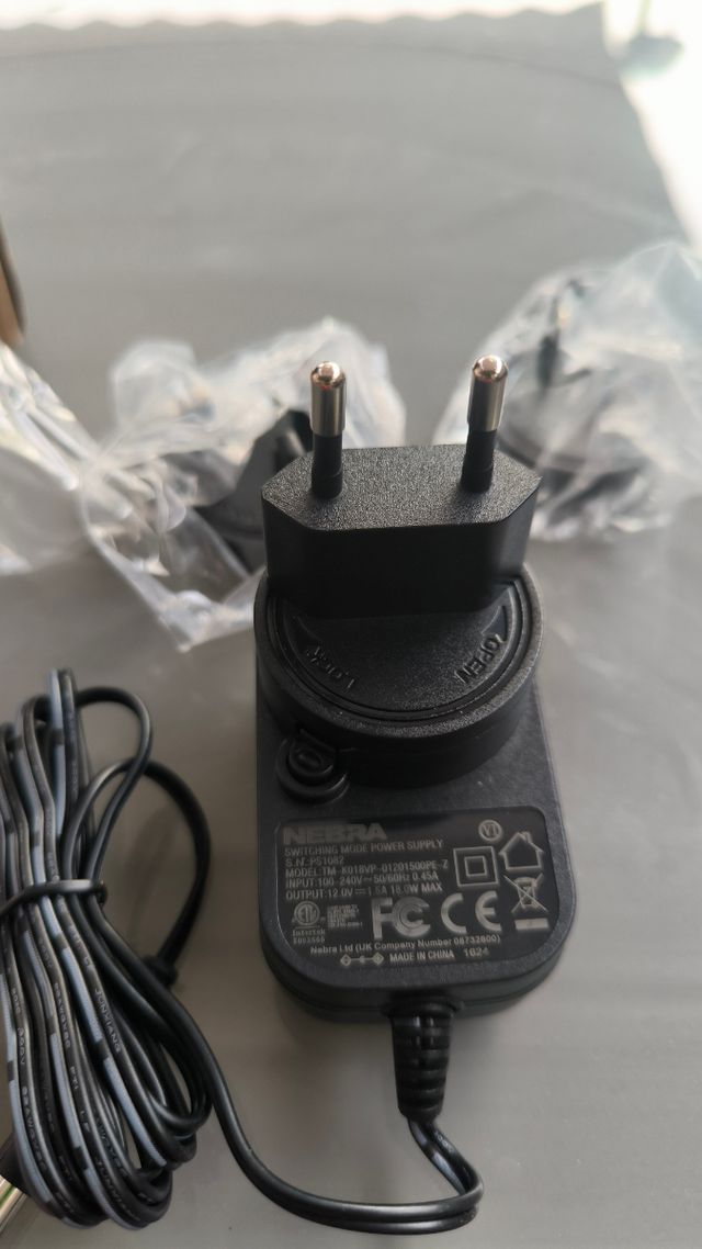 Adaptador 12V NEBRA PS1082.