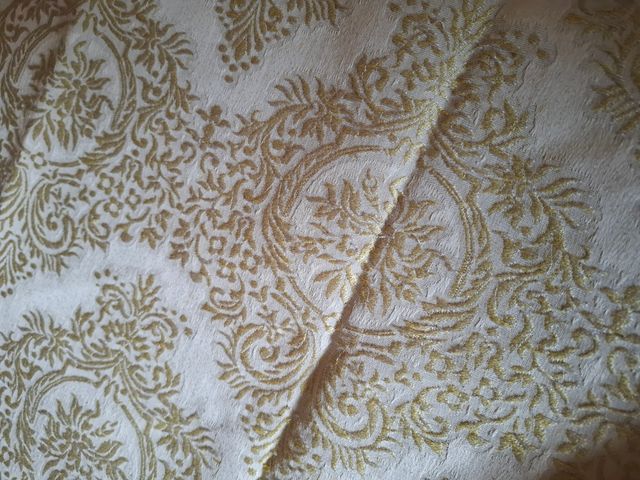 Colcha Vintage crilenka - Dorado y cruda