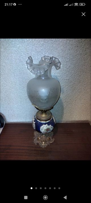 Lampara antigua cristal azul y dorada