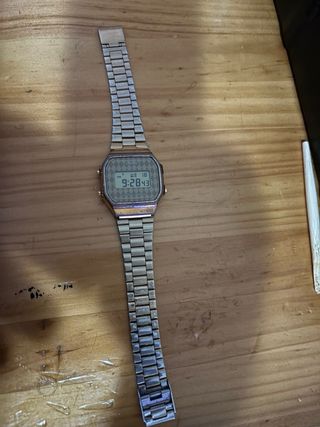 Reloj Casio dorado vintage