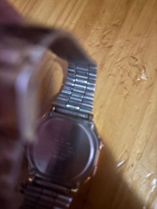 Reloj Casio dorado vintage