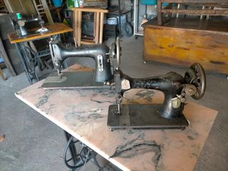 Máquina Coser Antigua