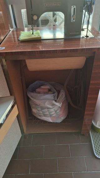 Máquina coser Wertheim Antigua