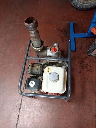 Motobomba Honda GX160 5cv usada