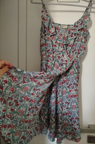 Vestido corto estampado floral