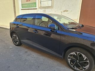 MG MG4 2022