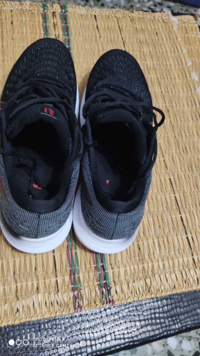 Zapatillas Asics Evoride 2 - Gris y Negro