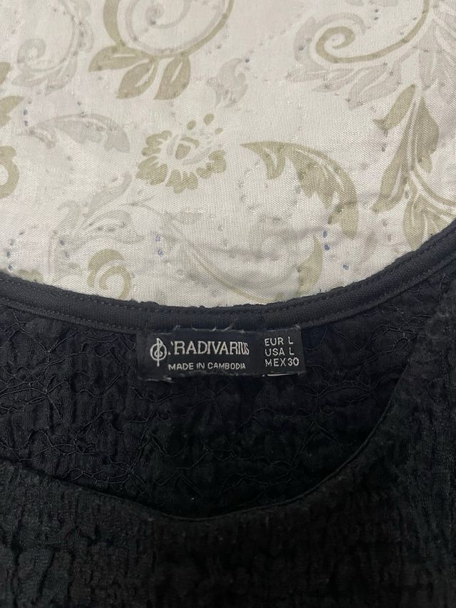 Camiseta Bershka negra - Talla L