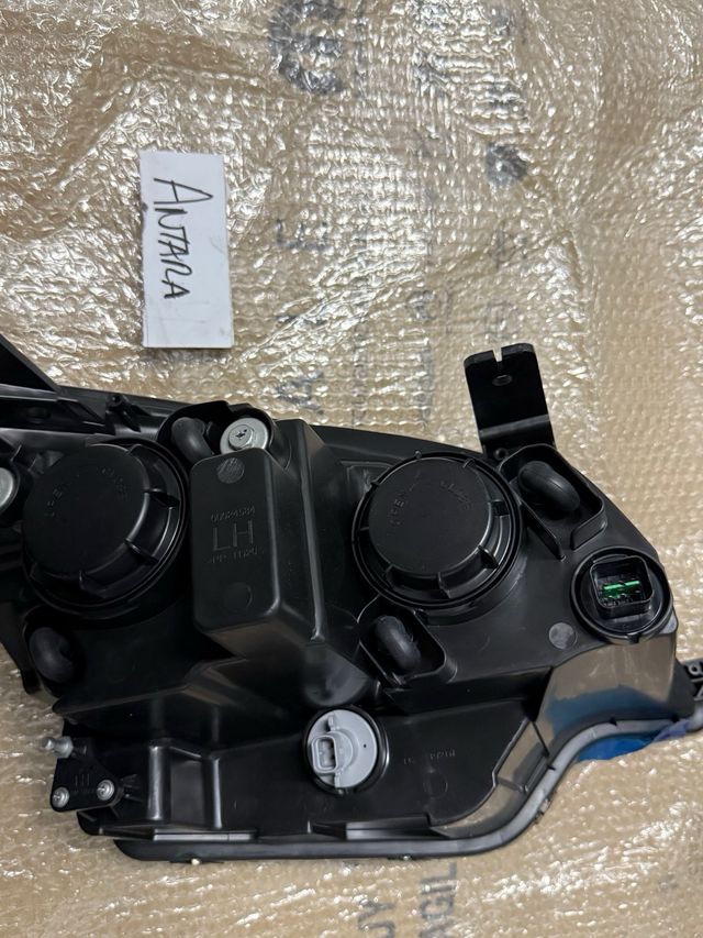 Faros Delanteros Opel Antara