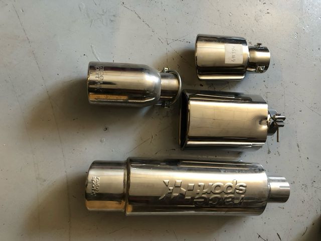 Escape válvula + abrazaderas