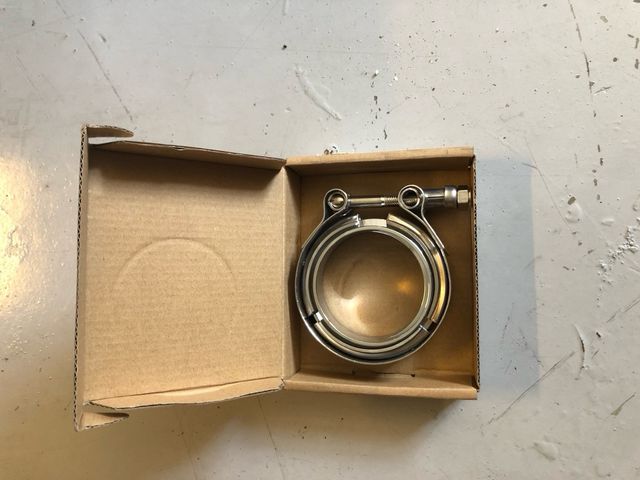 Escape válvula + abrazaderas