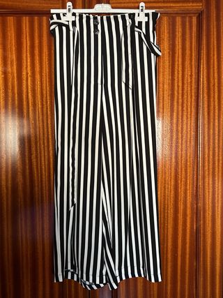 Pantalón rayas blanco-negro
