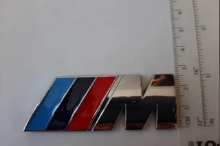 Emblema BMW M trasero