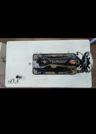 Máquina coser Singer antigua