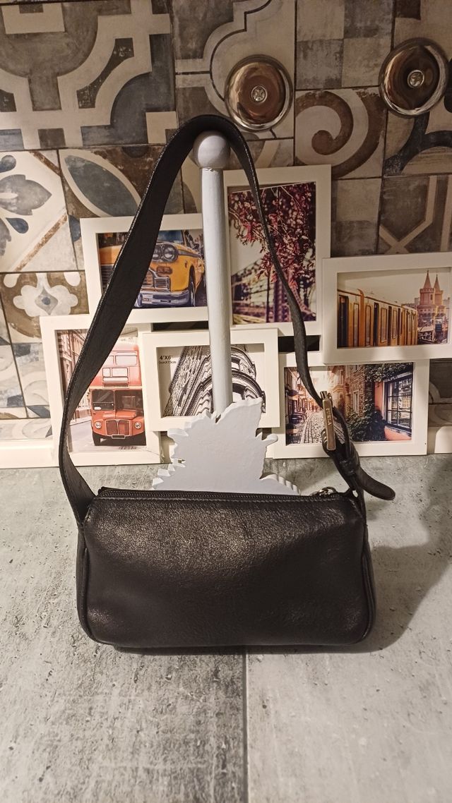 Furla - Borsetta nera a tracolla