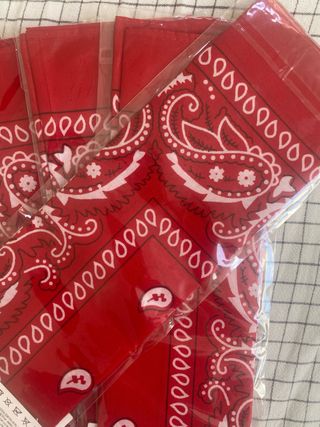 5 Bandanas rojas paisley