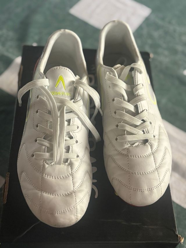 Botas fútbol Boomerang 40