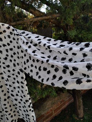 Blusa Zara - Leopardo Blanco y Negro