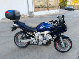 Yamaha FZ6 S1 - Moto 2005